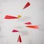 Preview: Kunstvolles Mobile "Swing" (rot) mit flügelförmigen Elementen (80 x 80 cm)