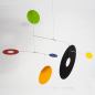 Preview: Buntes Kunst-Mobile "Trio" aus handbemaltem Papier (40 x 50 cm)