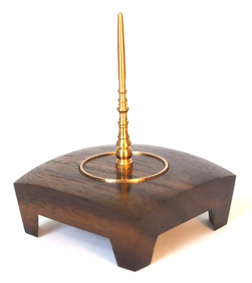 Stick Top - Spinning Top with socket
