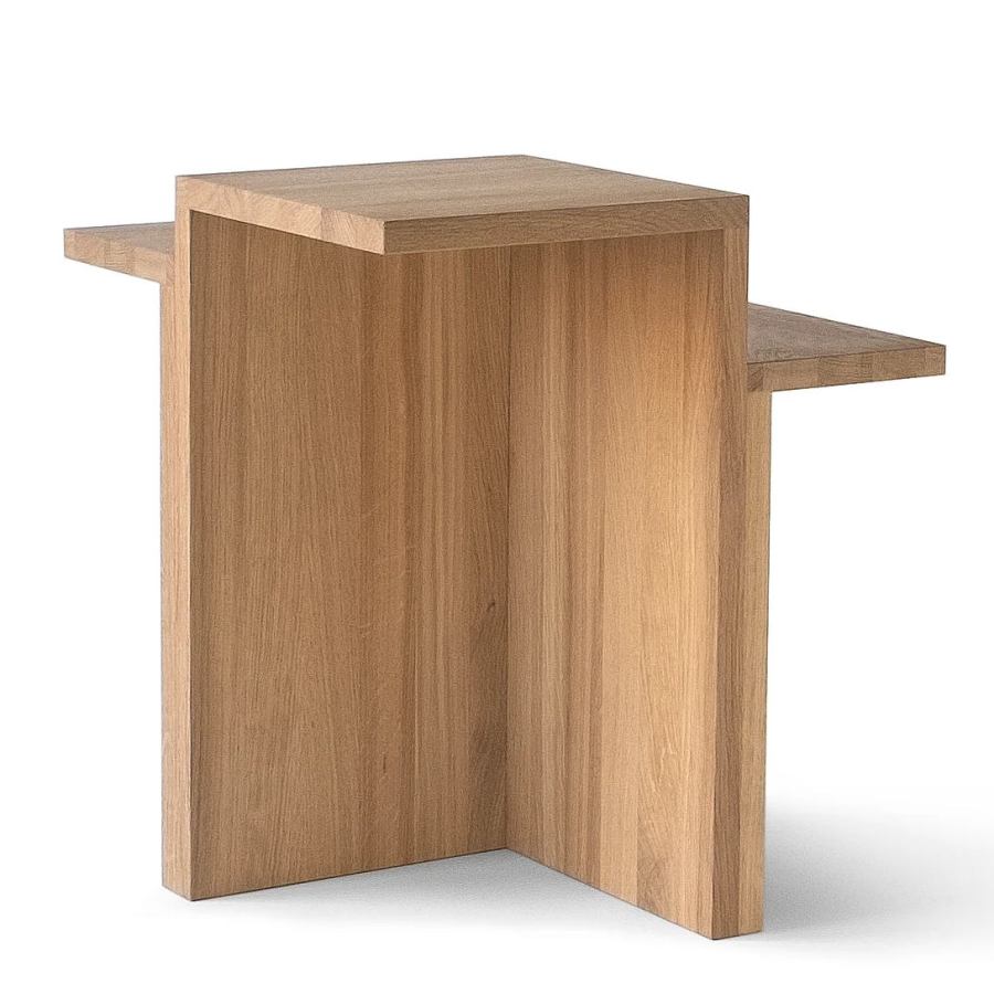 Geometrically Designed Side Table "Plateau Massif" made of Oak Wood (40 x 40 cm)