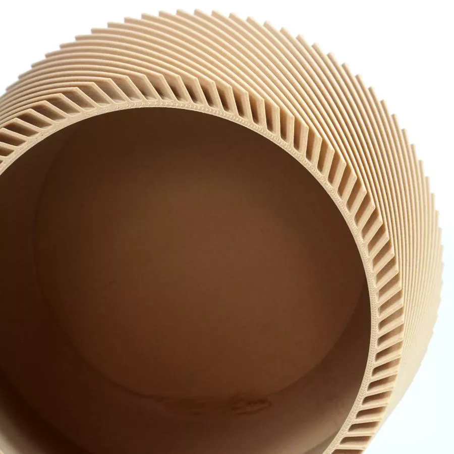 Nachhaltiger Design-Blumentopf mit asymmetrischem Lamellen-Dekor Ø 21 cm