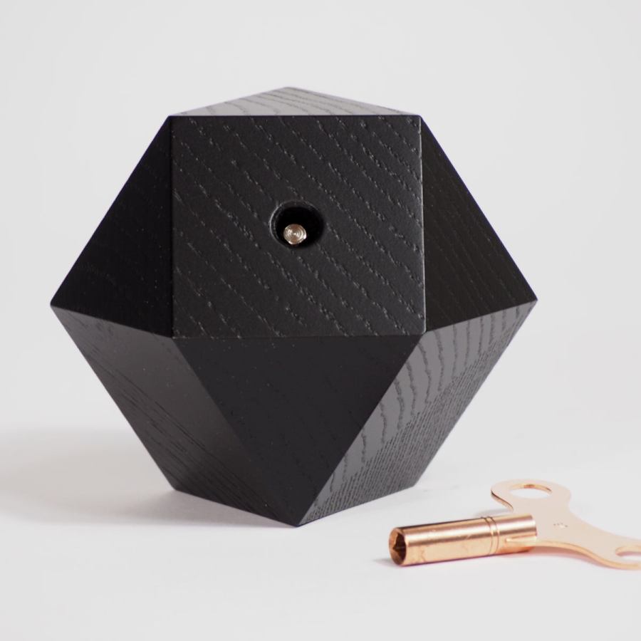 Music box Diamond made of wood plays Erik Satie | Kunstbaron