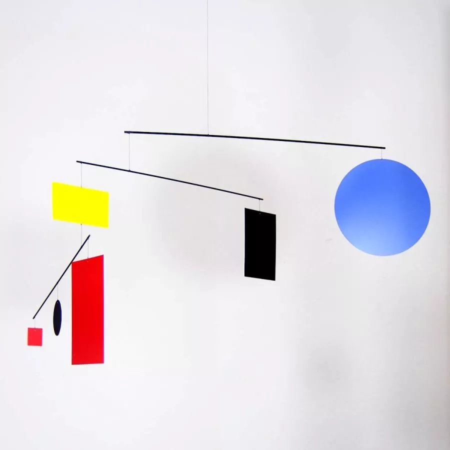 Großes Kunst-Mobile "Circle Square Guggenheim" nach Mondrian (105 x 50 cm)