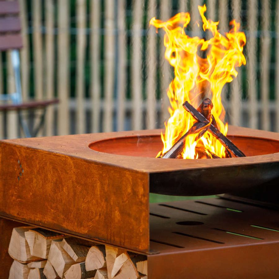 Modular Fireplace made of Steel with Optional Grill