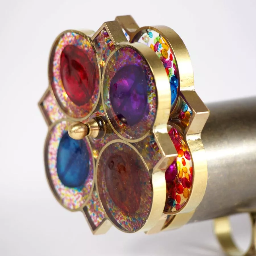 2Rad L – Handgefertigtes Kaleidoskop aus Messing mit zwei Farbrädern