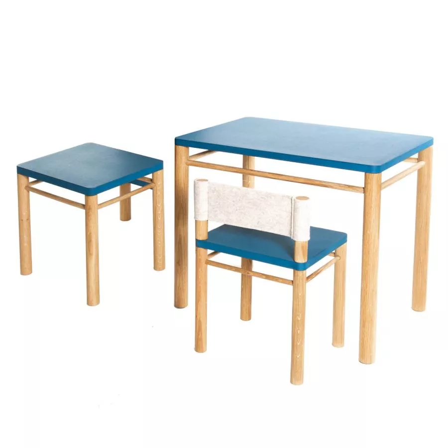 Natürliche Kindermöbel aus Eichenholz im Set (Tisch, Stuhl, Hocker)
