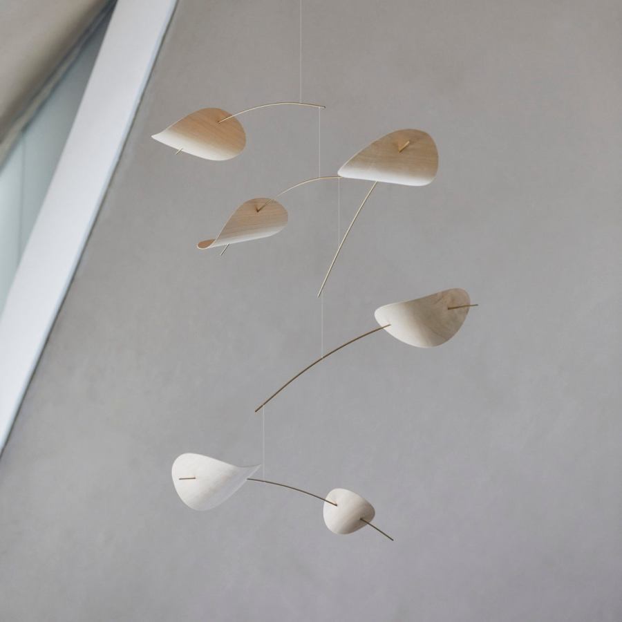 Large Mobile "Drifting Clouds" with Wooden Elements (80 x 100 cm)