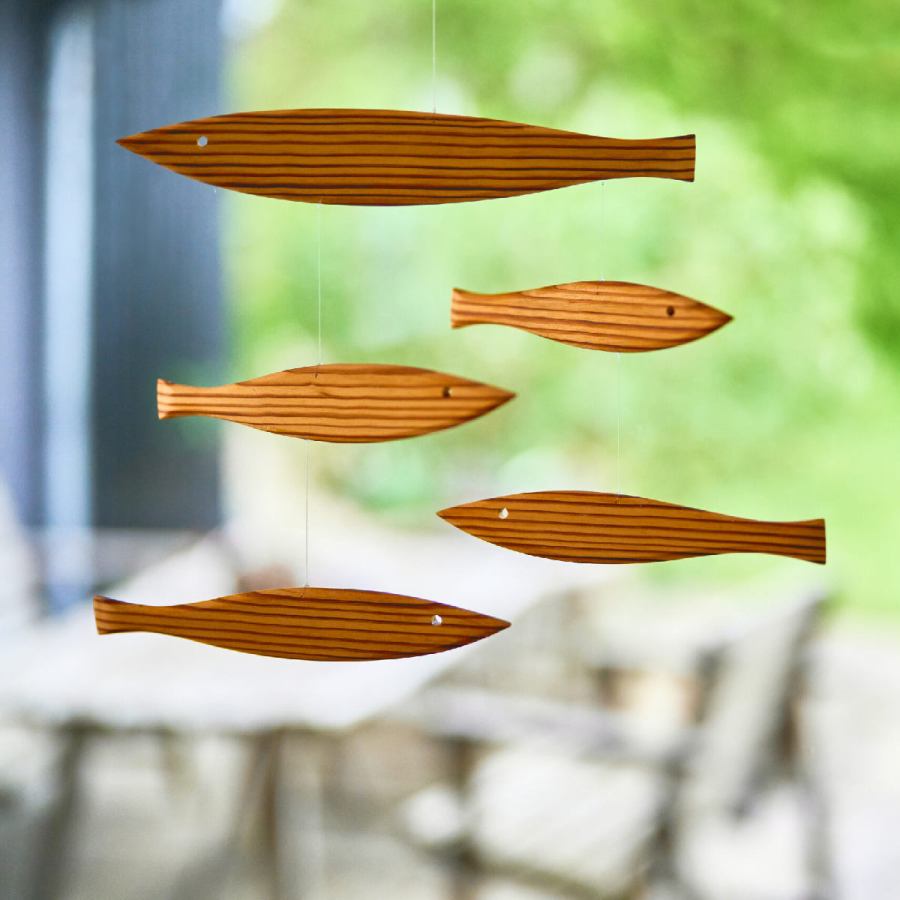 Art Mobile "Floating Fish" made of Rare Pitch-Pine Wood (40 x 40 cm)