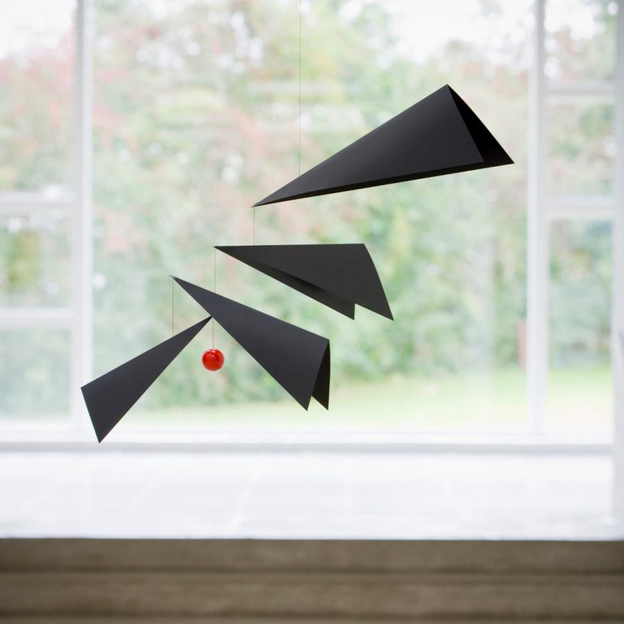 Mobile "Wings" with black flying objects (60 x 65 cm)