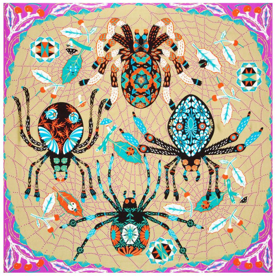 Kunstvoll gestaltetes Halstuch "Spinnen" aus reinem Seiden-Satin