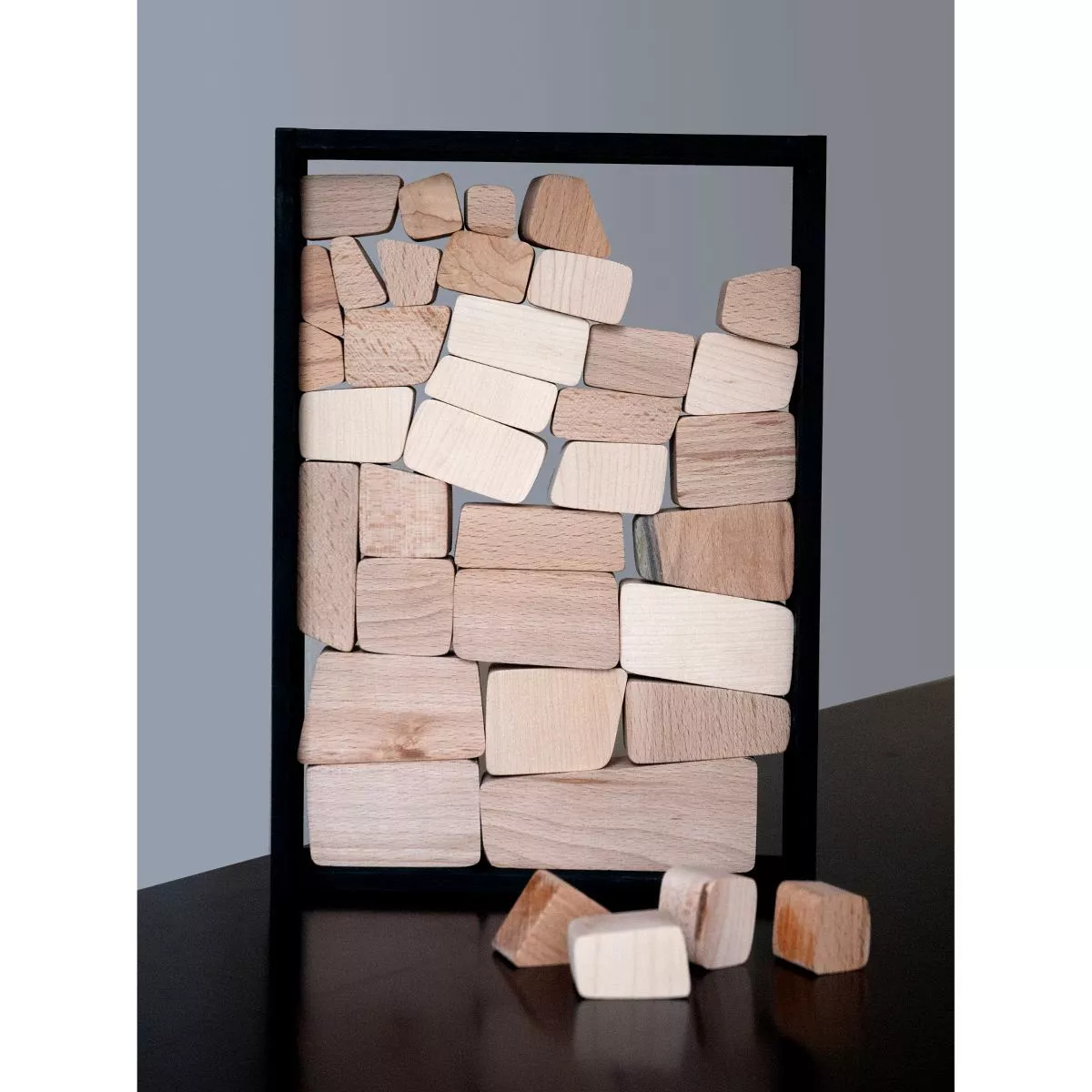 Mauer-Puzzle Bauspiel mit Holzrahmen