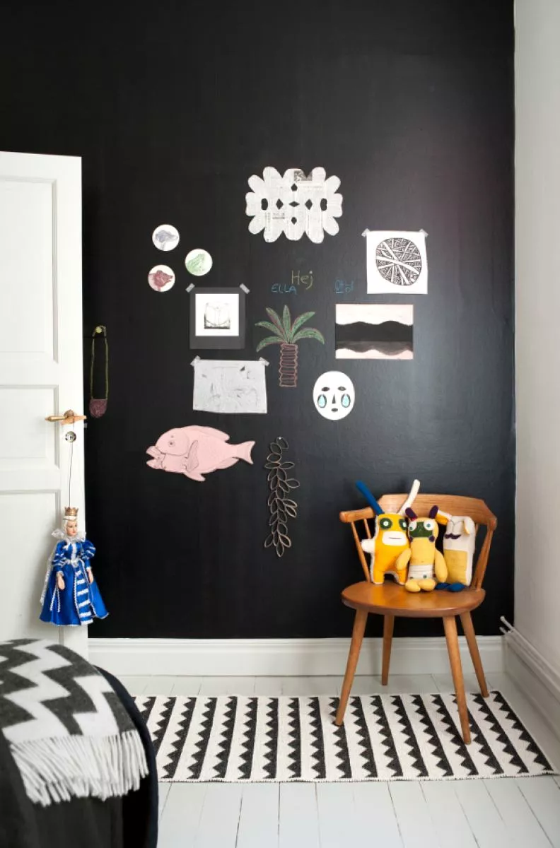 Woven Swedish Plastic Rug „Gittan“ (Black) for indoor & outdoor| Kunstbaron