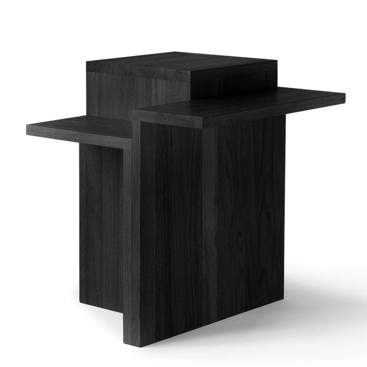 Geometrically Designed Side Table "Plateau Massif" (Black) made of Oak Wood (40 x 40 cm)