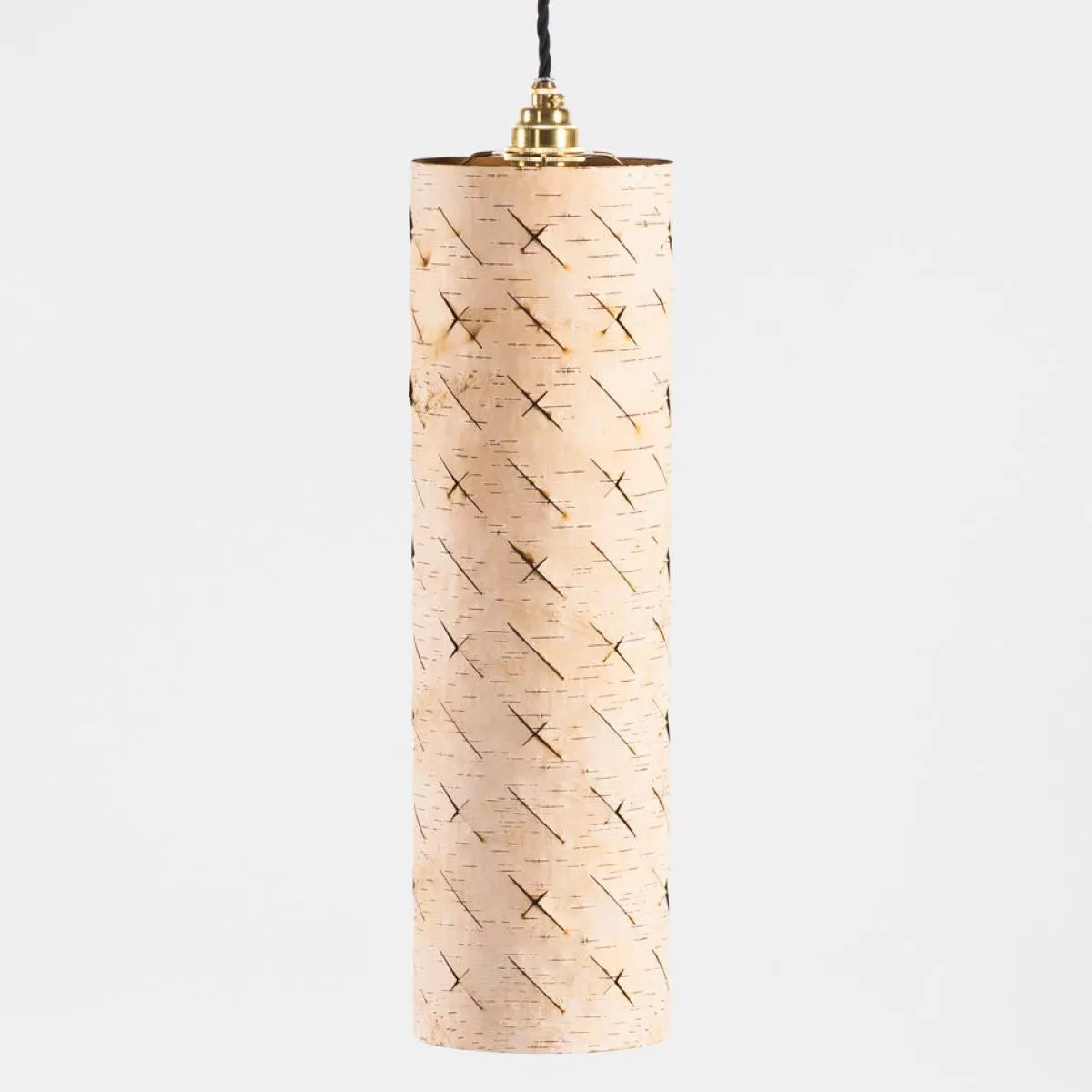 Hohe Design-Pendelleuchte mit Schirm aus natürlicher Birkenrinde Ø 15 cm