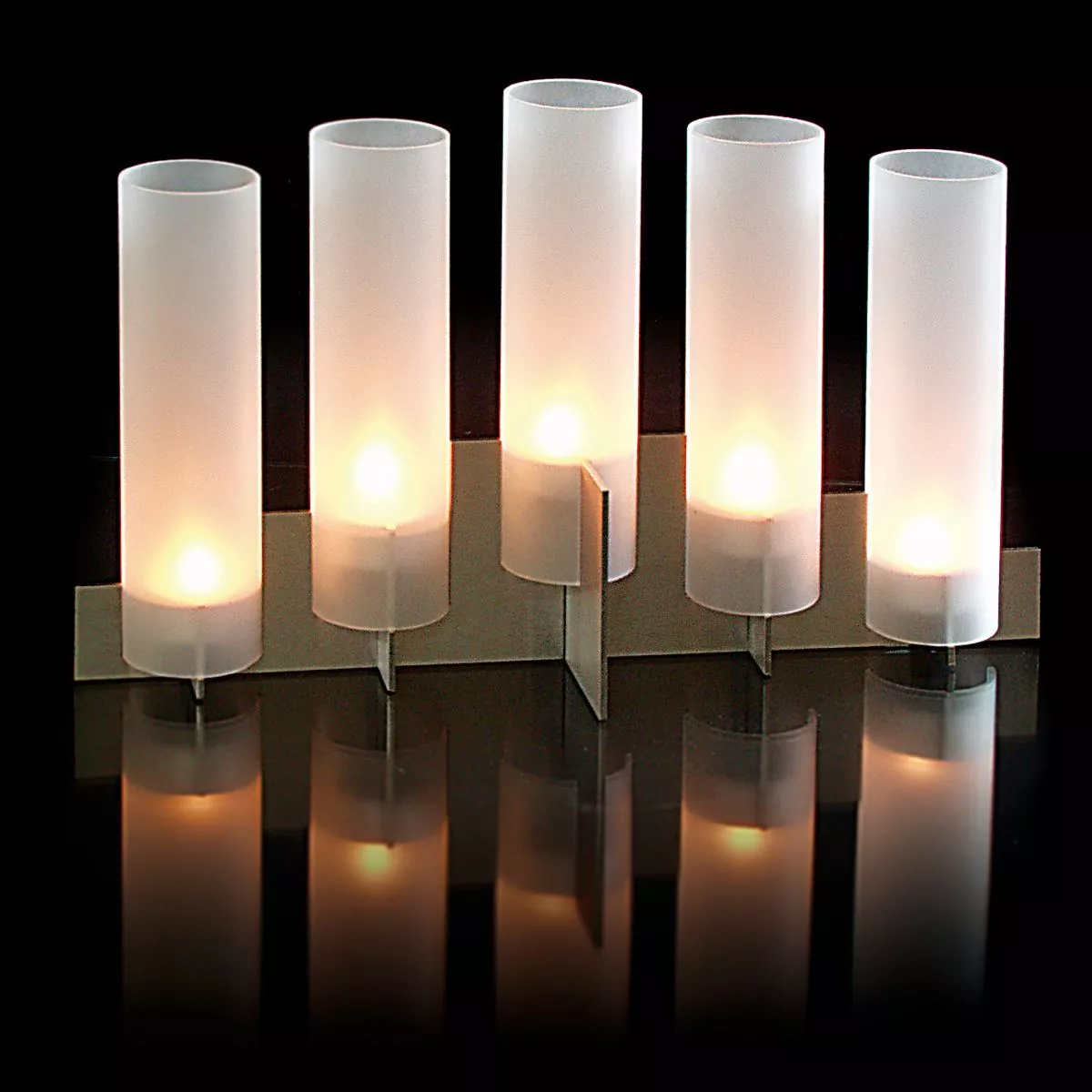 Design Table Lamp for Tealights