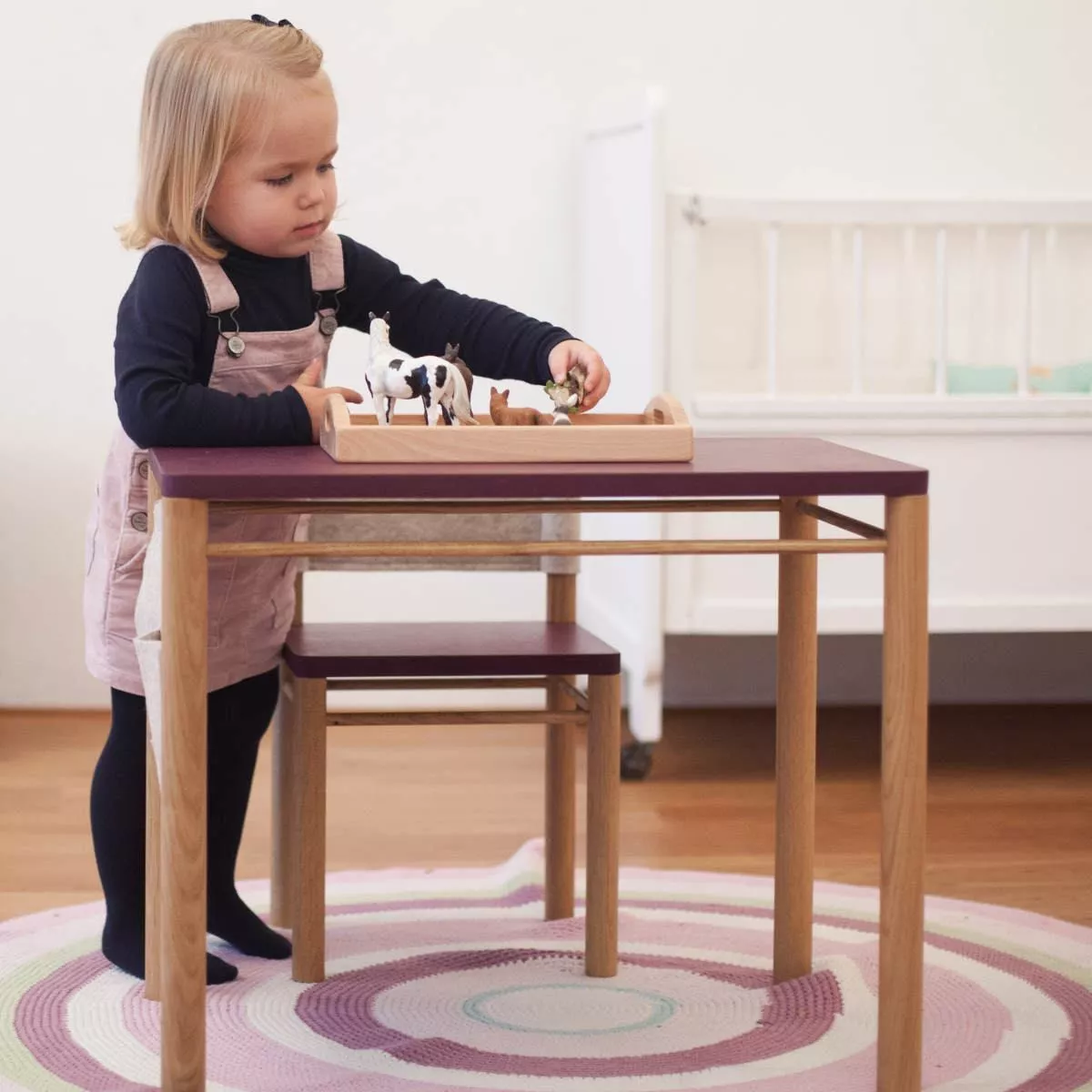 Violette Ausführung: Kindertisch mit Stuhl