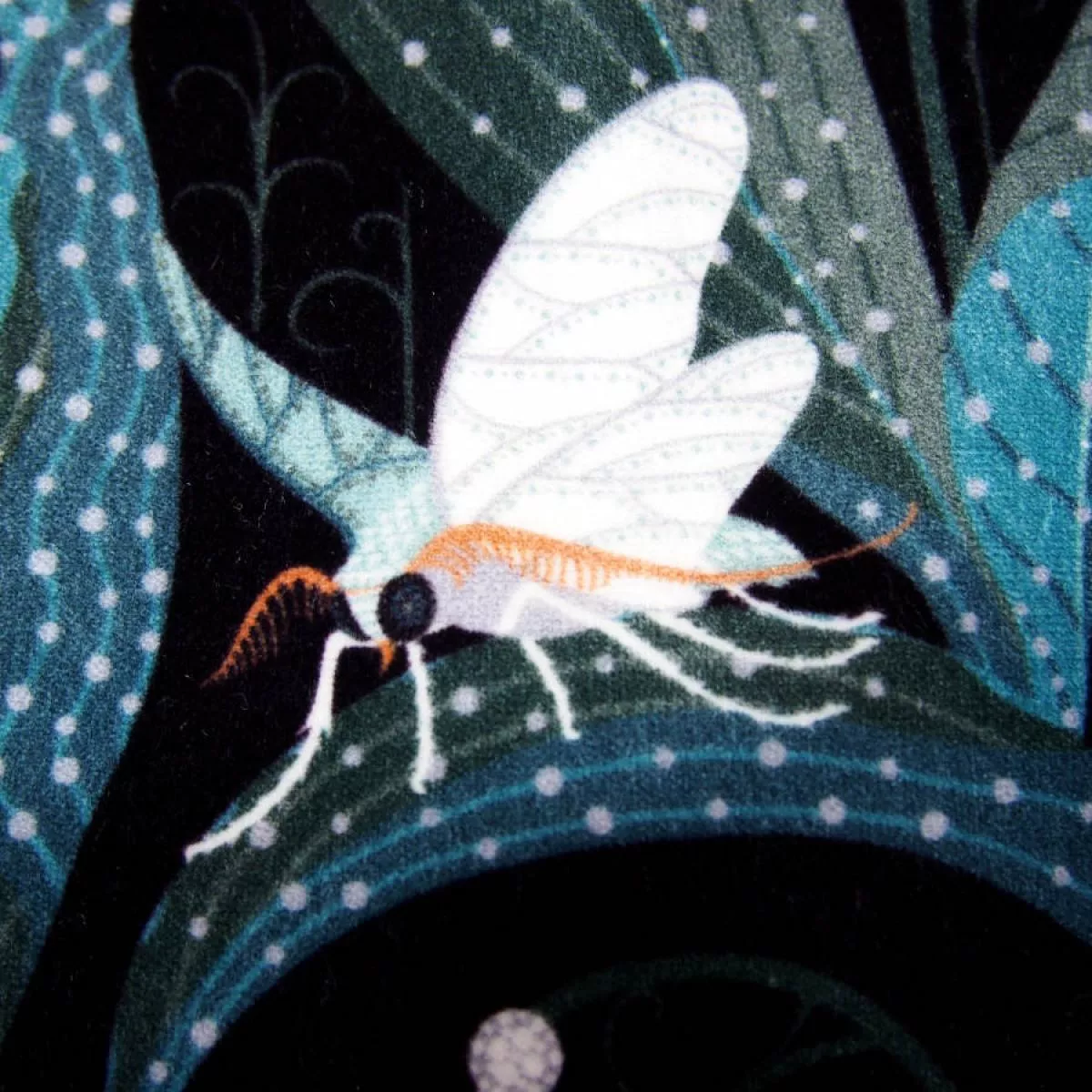 Sofakissen-Bezug "Lily of the Valley" (dunkel) aus Baumwollsamt (50 x 50 cm)