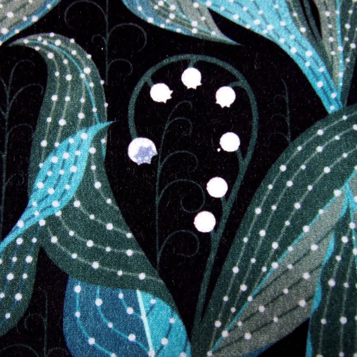 Sofakissen-Bezug "Lily of the Valley" (dunkel) aus Baumwollsamt (50 x 50 cm)