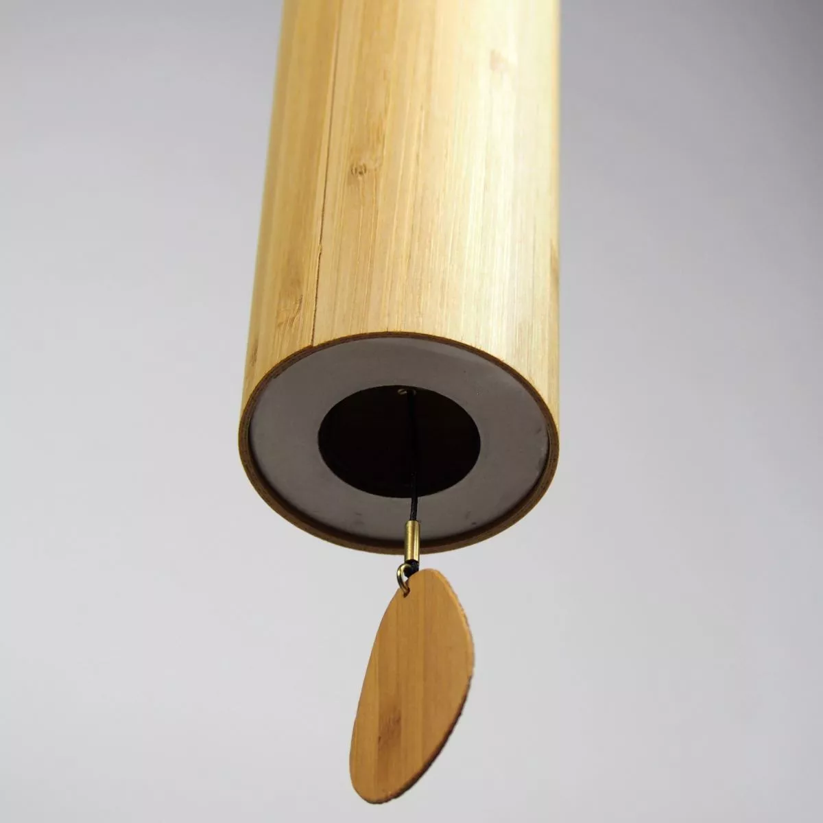 Handgefertigtes Klangspiel "Ignis" im Bambus-Zylinder
