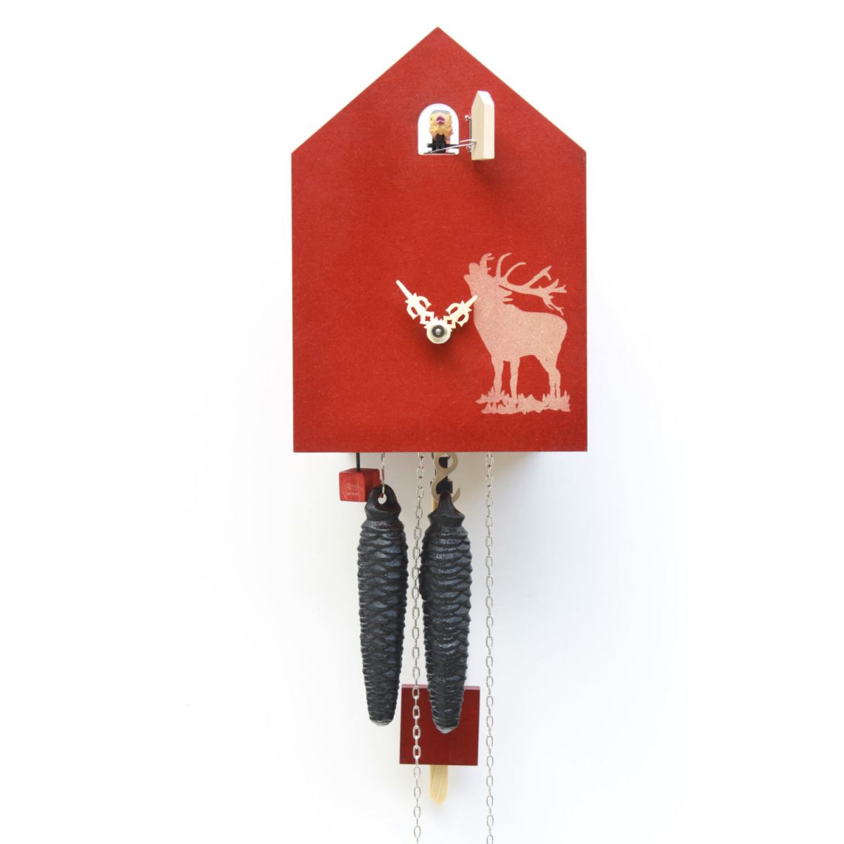 Black Forest Design Cuckoo Clock with Pendulum Movement and Deer Decoration