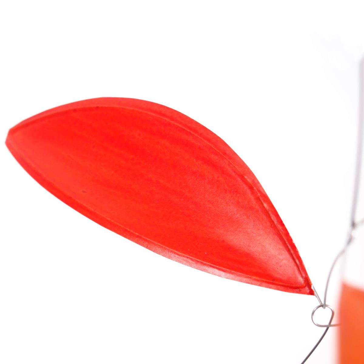 Zartes blattförmiges Mobile "Little Leaf" Rot, handgefertigt (50 x 50 cm)