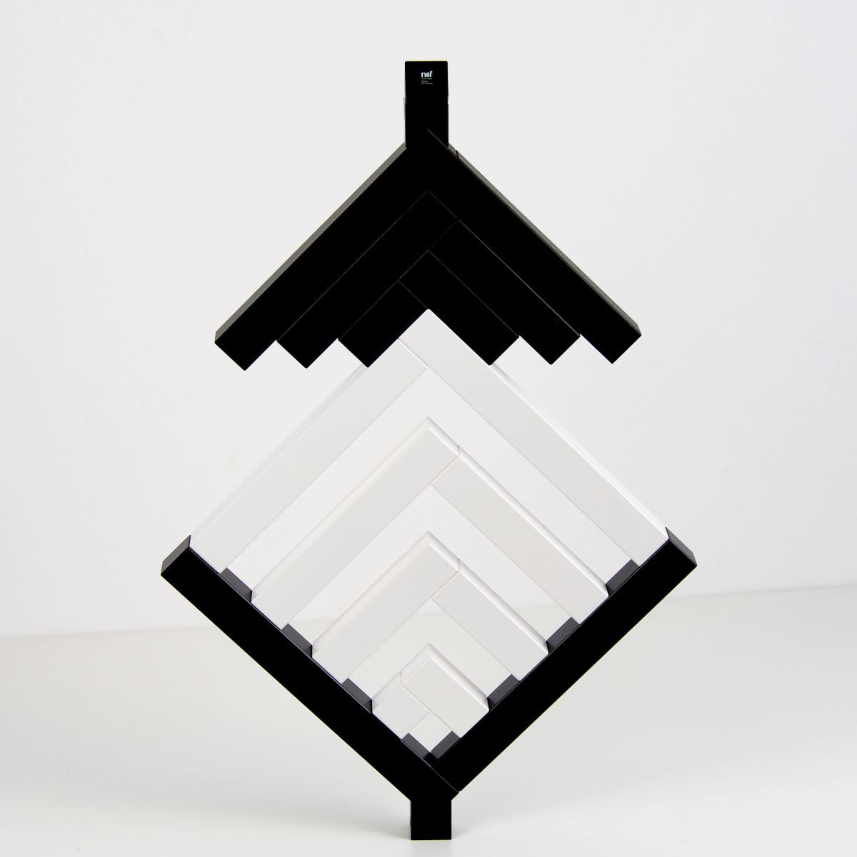 Angular (Black / White) – Original Construction Game by Naef, made of Wood