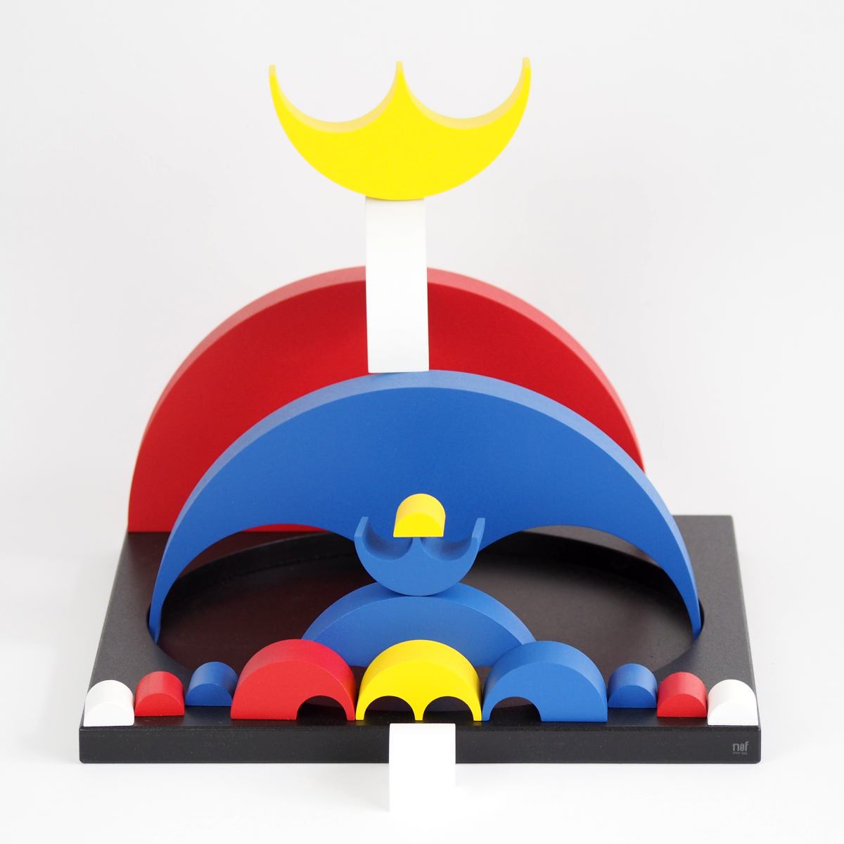Circino – Original Construction Game by Naef, made of Wood