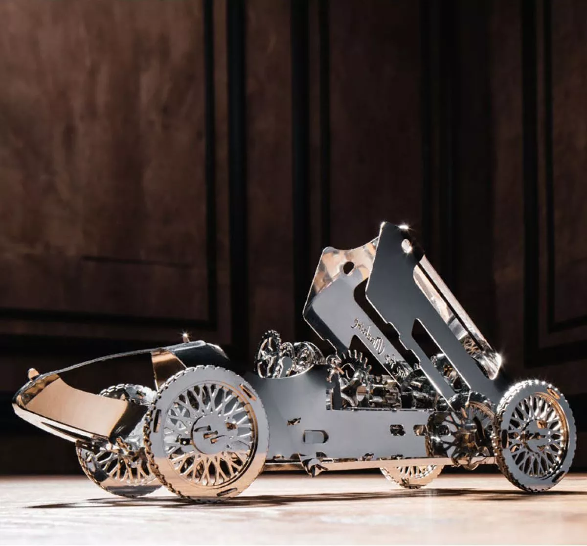 Silberpfeil – Historischer Rennwagen mit Federantrieb als Bausatz aus Metall