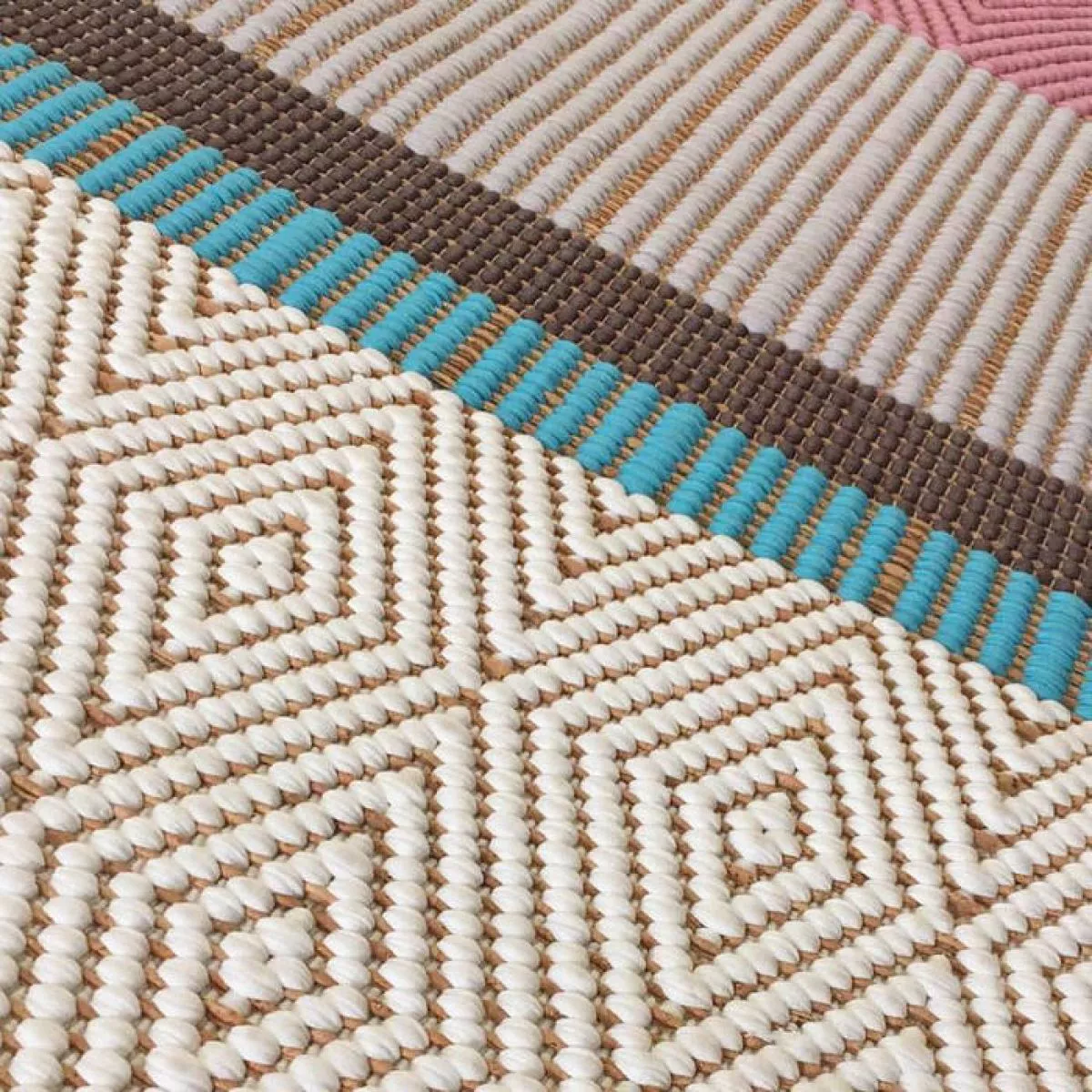 Handwoven cork and wool rug Veliko | Kunstbaron