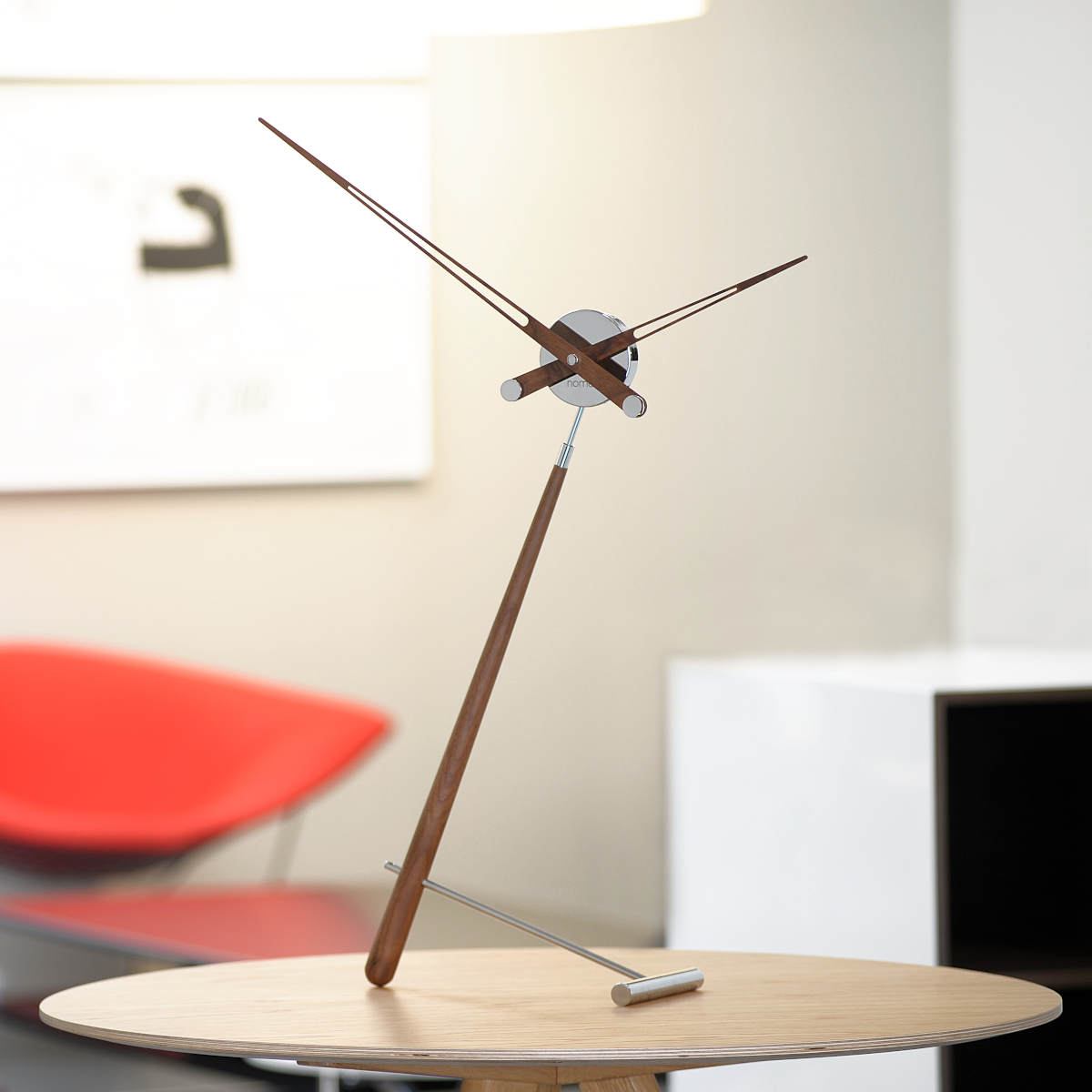 Handmade Table Clock "Puntero" in Various Version Ø 74 cm