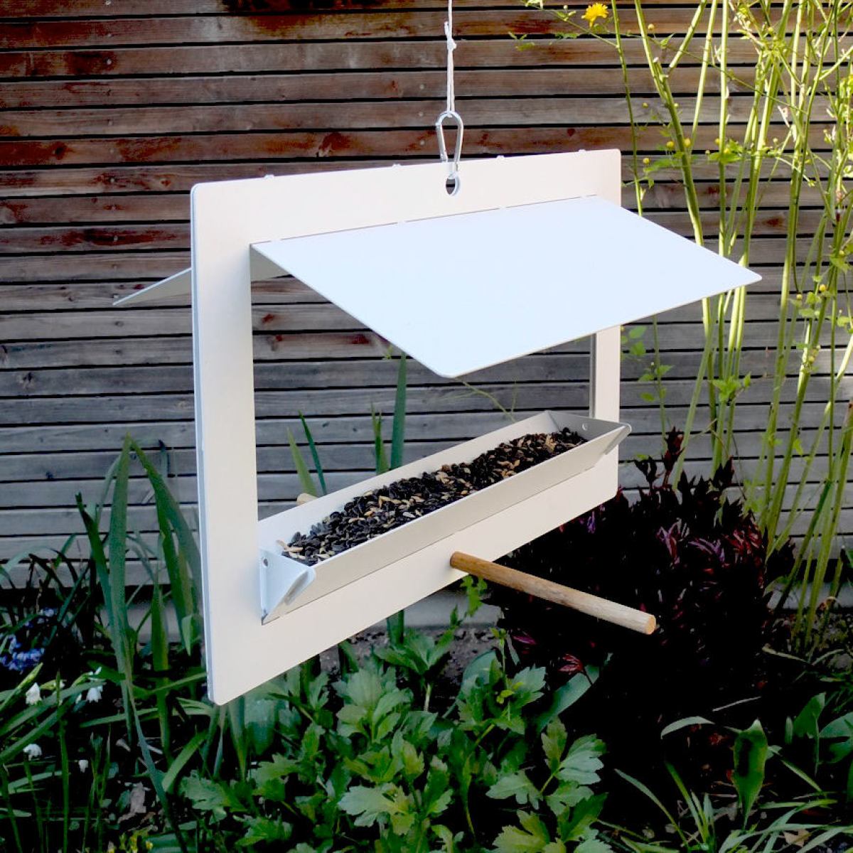 Folded Bird Feeding Station made of Steel in A3 Size